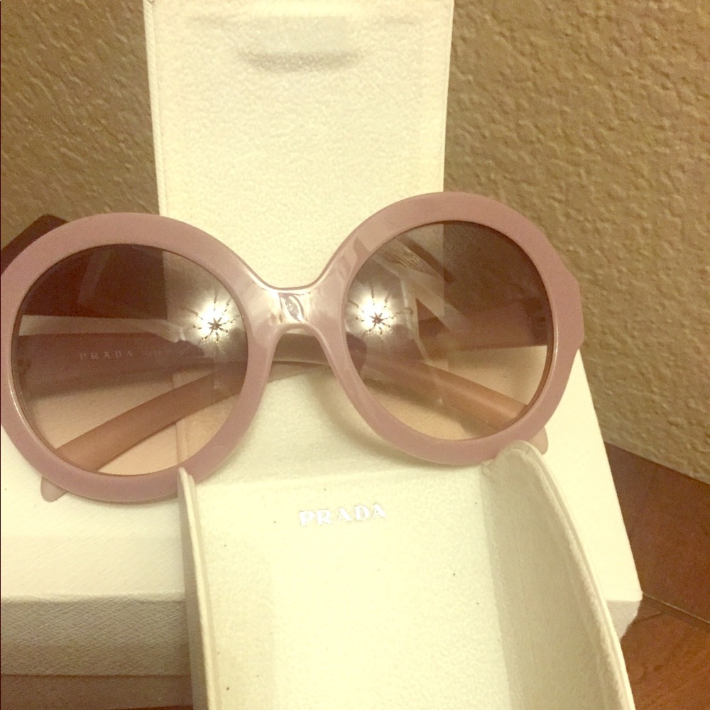 Prada Sunglasses 😎